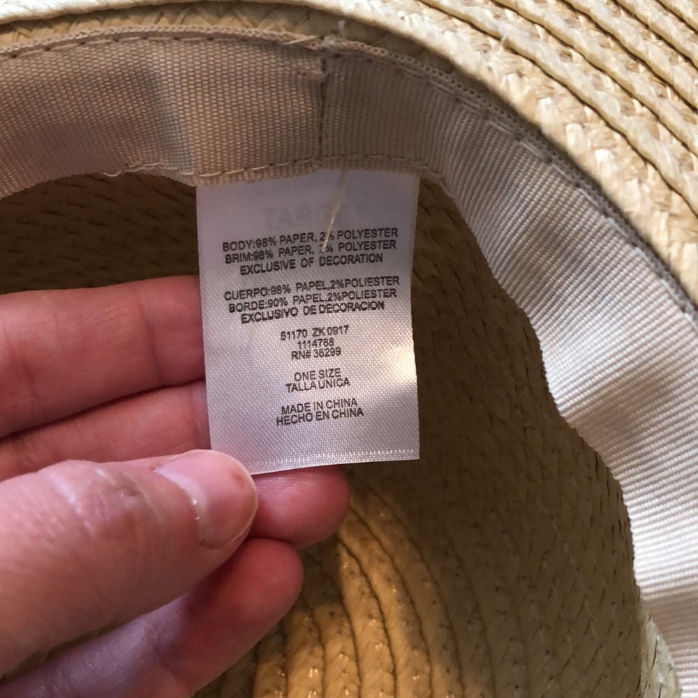 Girls hat - Picture 4 of 6